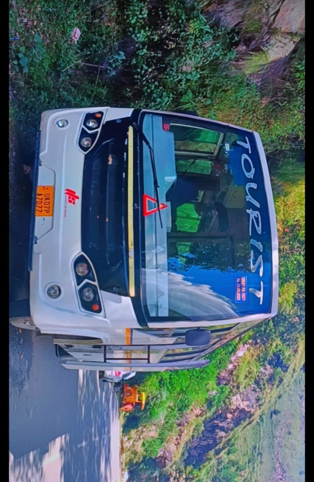 taxi service in dehradun